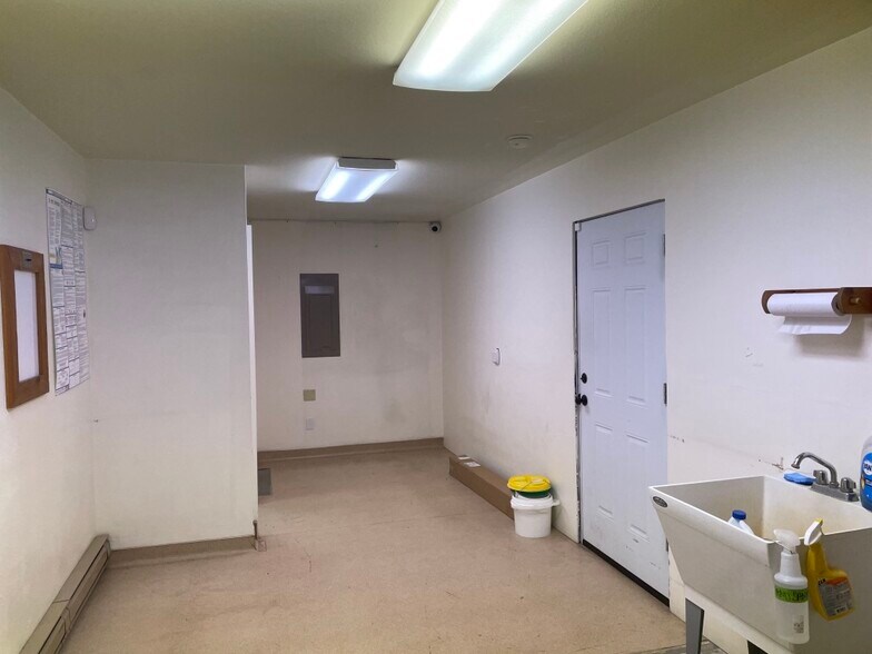 More Photos Of 9809 Valley Grove Dr, Lolo Freestanding For Sale