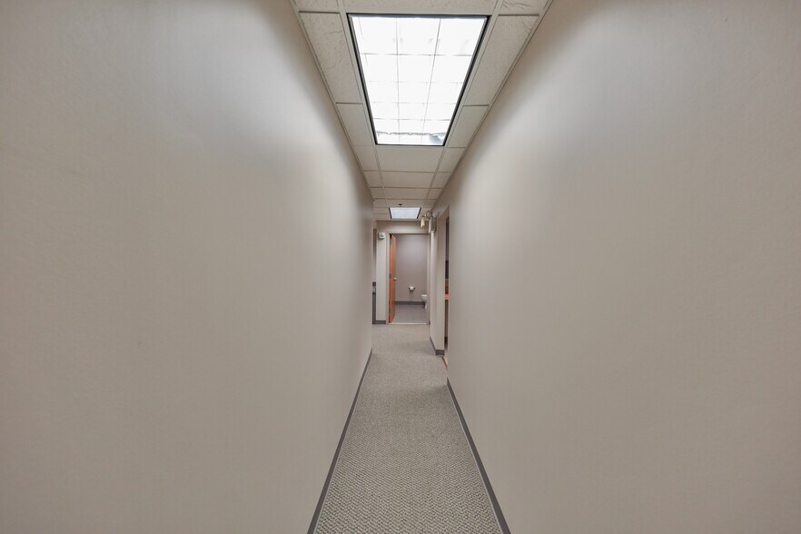 More Photos Of 2299 Brodhead Rd, Bethlehem Office For Sale