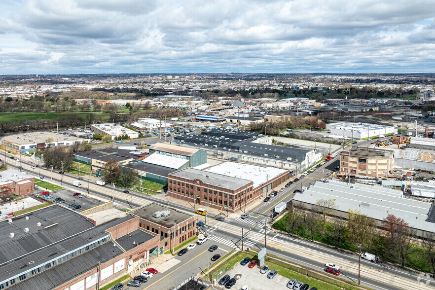 More Photos Of 499 E Erie Ave, Philadelphia Industrial For Sale