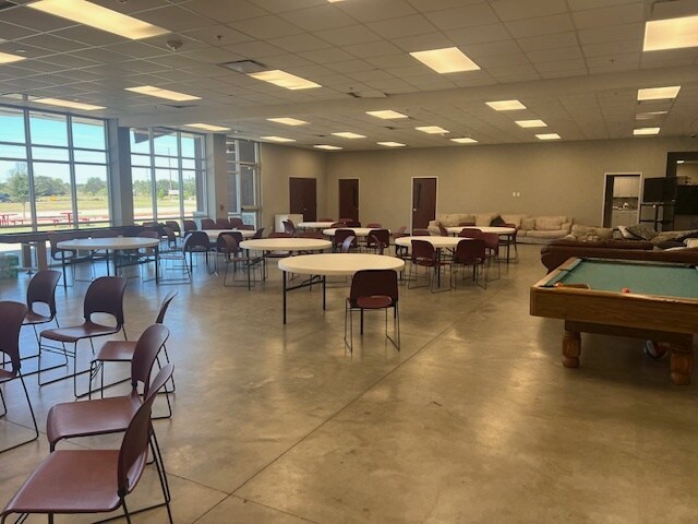 More Photos Of 21206 Telge Rd, Tomball Religious Facility For Lease