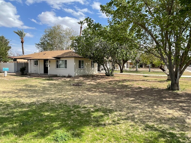 More Photos Of 5963 W Ocotillo Rd, Glendale Apartments For Sale