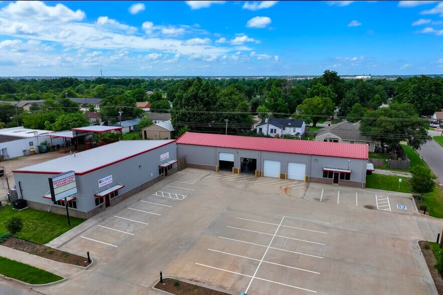 More Photos Of , Oklahoma City General Retail For Sale