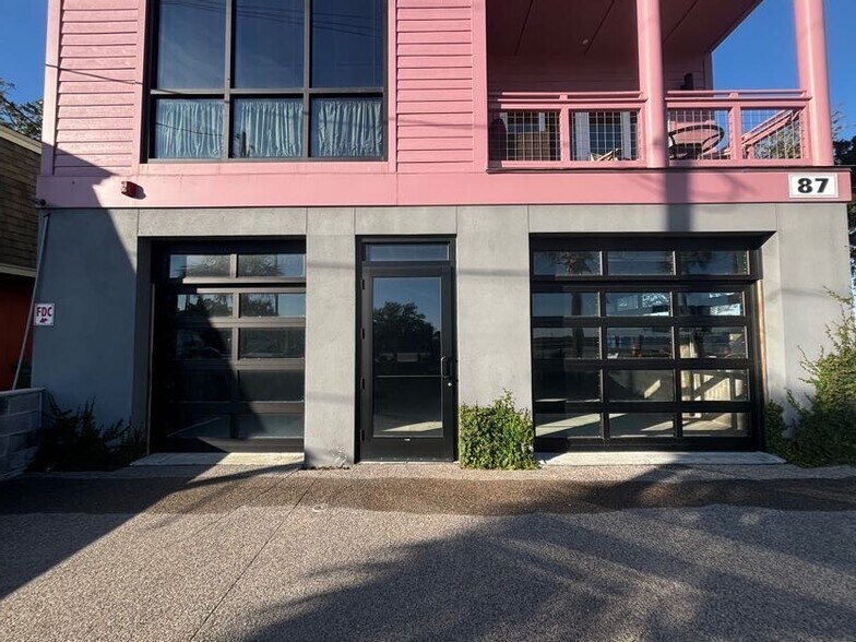 More Photos Of 87 Center St, Folly Beach Restaurant For Lease