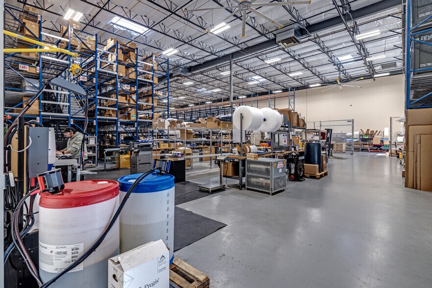 More Photos Of 2675 E Cessna Dr, Chandler Warehouse For Sale