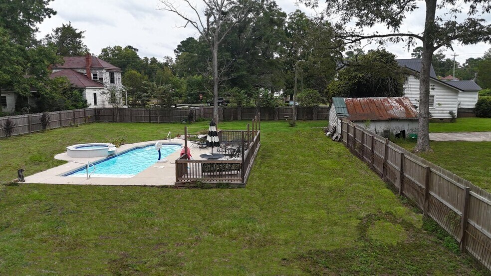 More Photos Of 106 County S-18-134 rd, Reevesville Specialty For Sale