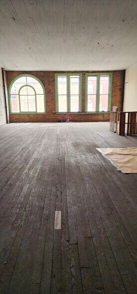 More Photos Of 391 Second St, Macon-Bibb Office For Sale