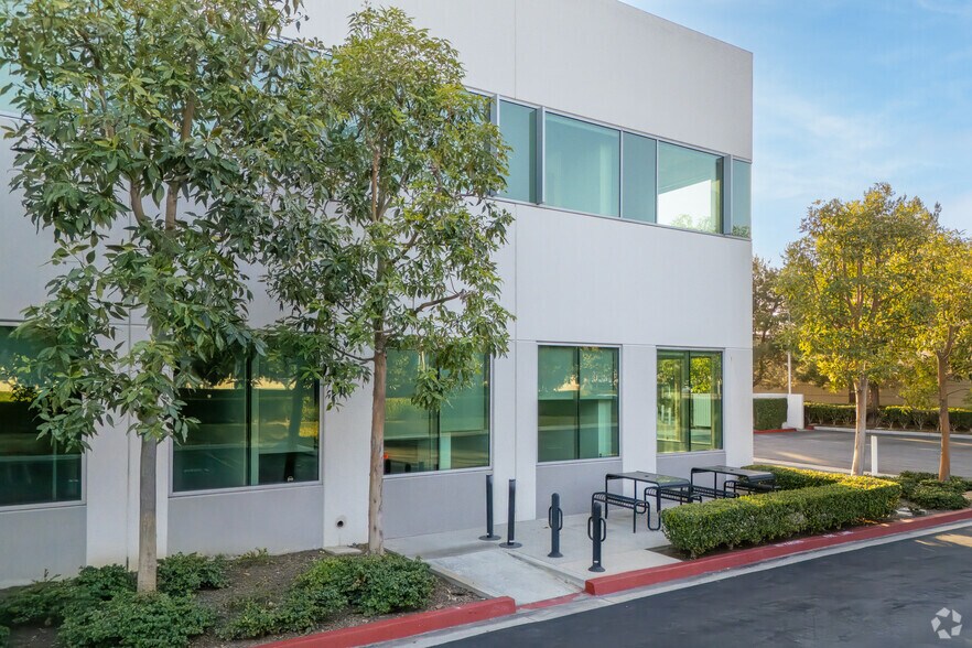 More Photos Of 25 Edelman, Irvine Office For Lease