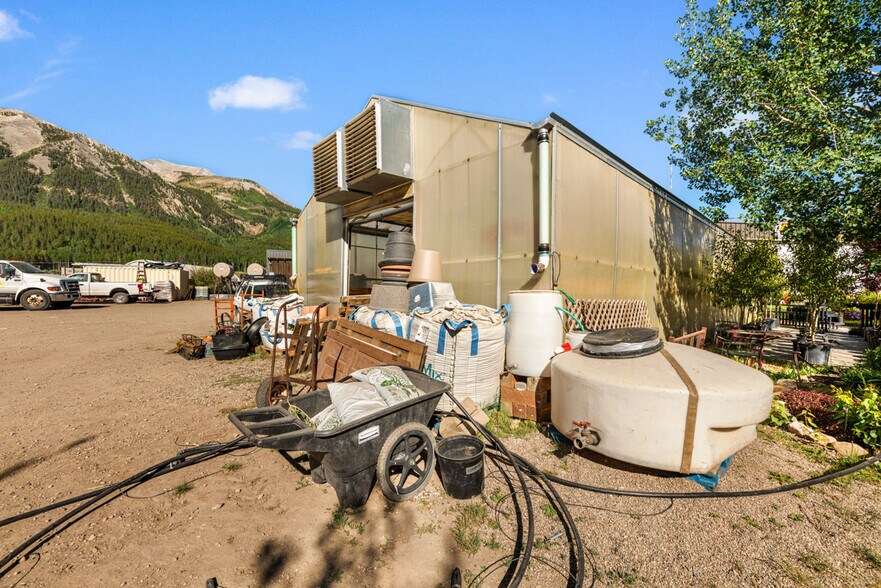 More Photos Of 305 Buckley Dr, Crested Butte Contractor Storage Yard For Sale