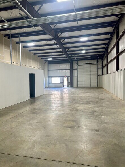 More Photos Of 4210 S Classen Blvd, Norman Unknown For Lease