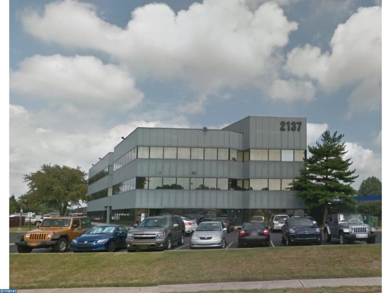 More Photos Of 2137 Welsh Rd, Philadelphia Medical For Sale