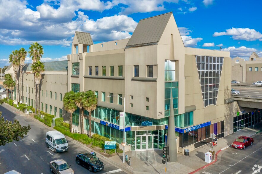 More Photos Of 2901-2929 K St, Sacramento Office For Lease
