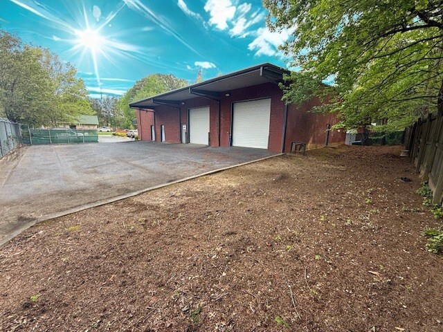 More Photos Of 3620 Hewatt Ct, Snellville Flex For Lease