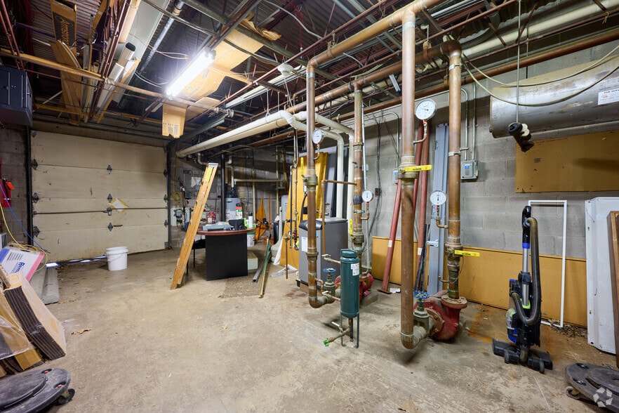 More Photos Of 2450 Ridge Rd W, Rochester Medical For Sale