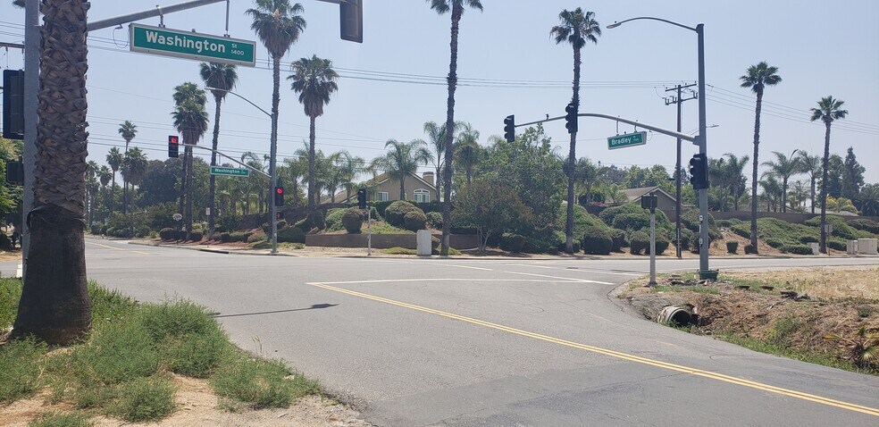 More Photos Of 1246 Washington St, Riverside Land For Lease