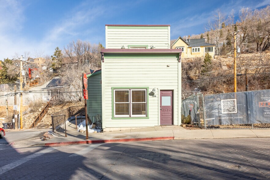 More Photos Of 186 Main St, Park City Freestanding For Sale