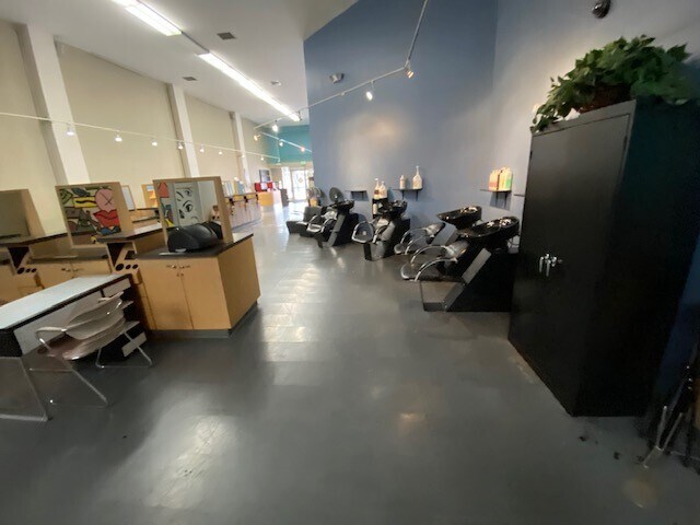 More Photos Of 854-870 4th St, San Rafael Storefront For Sale