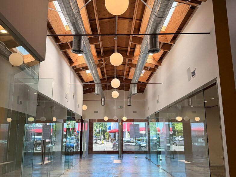 More Photos Of 8226 W 3rd St, Los Angeles Storefront Retail Office For Lease