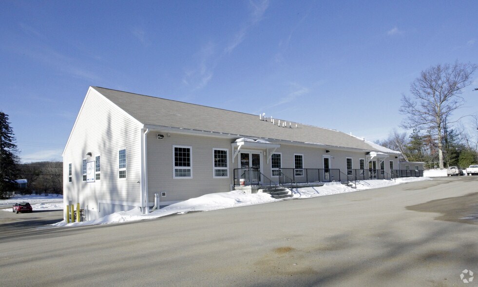 More Photos Of 45 Londonderry Tpke, Hooksett Office For Lease