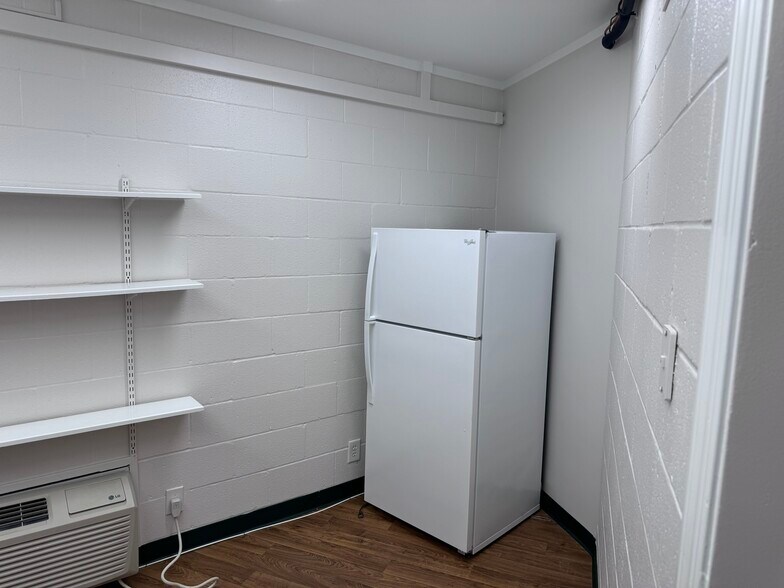 More Photos Of 61 Miller St, Winston-Salem Storefront Retail Office For Lease