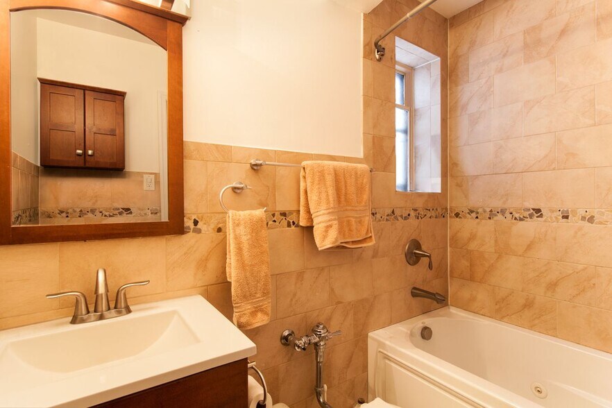 More Photos Of 4115 49th St, Sunnyside Apartments For Sale