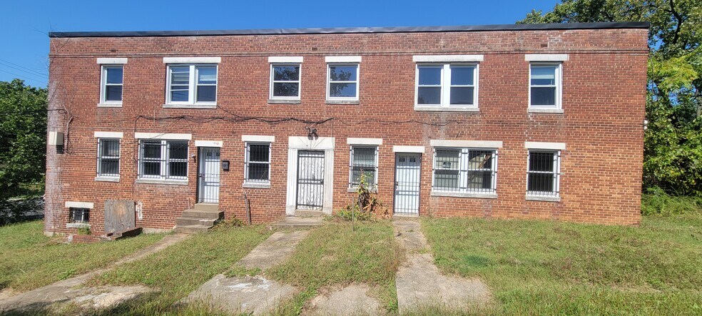 Primary Photo Of 4962-4966 Benning Rd SE, Washington Apartments For Sale