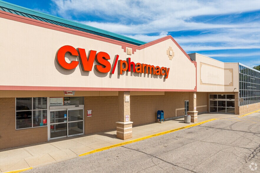 Primary Photo Of 1200-1252 N Nappanee St, Elkhart General Retail For Sale