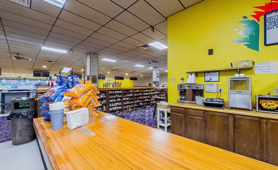 More Photos Of 2701 P Nut Ln, Bloomsburg Bowling Alley For Sale