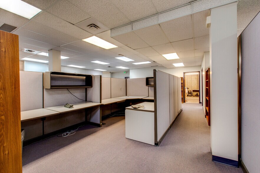More Photos Of 5878 S Rapp St, Littleton Office For Sale