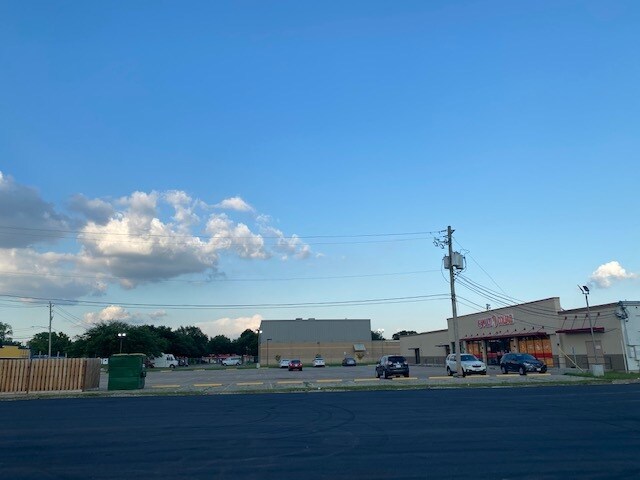 More Photos Of 2702-2706 Cherrybrook Ln, Pasadena Storefront Retail Office For Sale