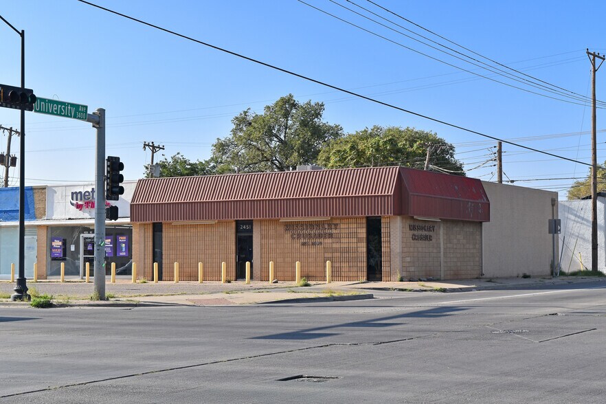 Primary Photo Of 2451 34th St, Lubbock Freestanding For Sale