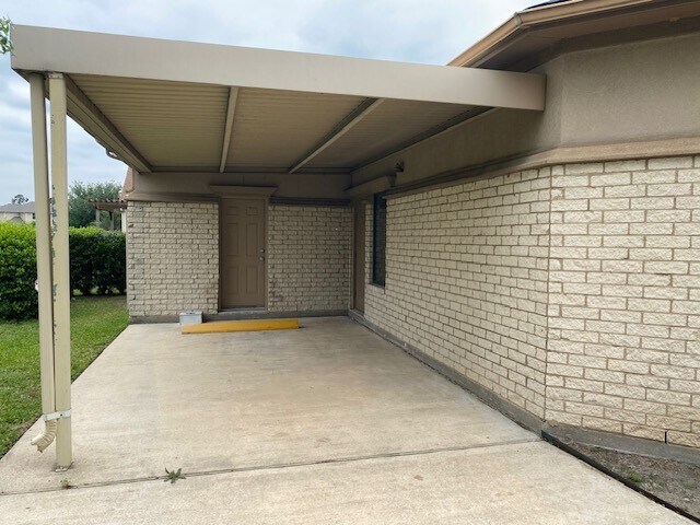 More Photos Of 20903 Kingsland Blvd, Katy Medical For Sale