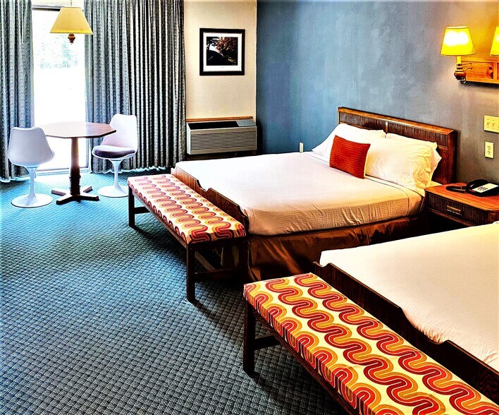 More Photos Of 334 NY-32A, Palenville Hotel For Sale