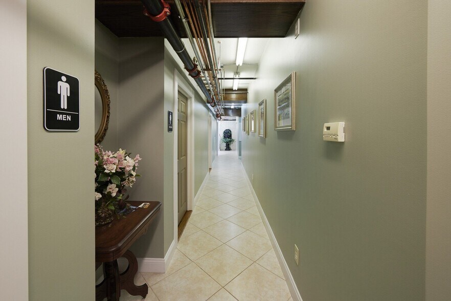 More Photos Of 68 N Division St, Auburn Office Residential For Sale