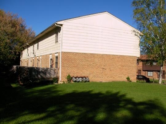 More Photos Of 2217 23rd St, Rockford Apartments For Sale