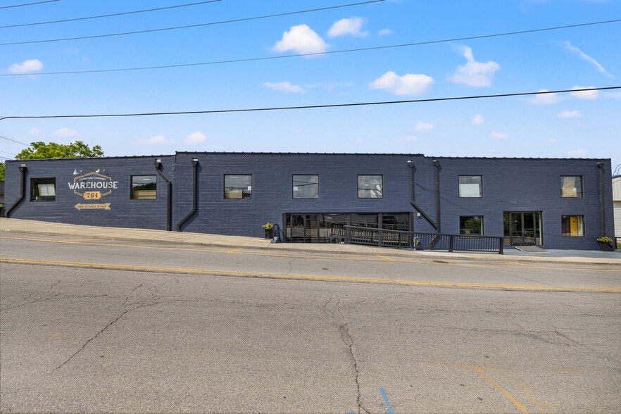More Photos Of 764 E Seventh St, Lexington Warehouse For Sale