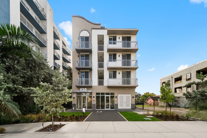Primary Photo Of 650 SW 1st St, Miami Apartments For Lease