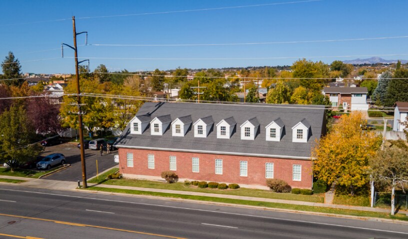 More Photos Of 327 W Gordon Ave, Layton Office For Lease
