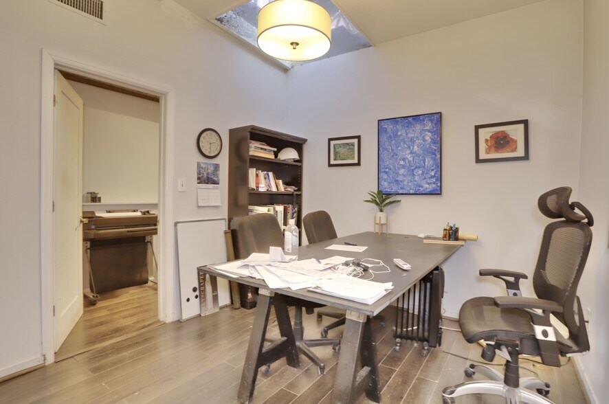 More Photos Of 205 12th St, Hoboken Storefront For Lease