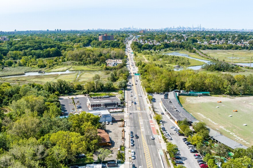 More Photos Of 232-20 Northern Blvd, Little Neck Land For Lease
