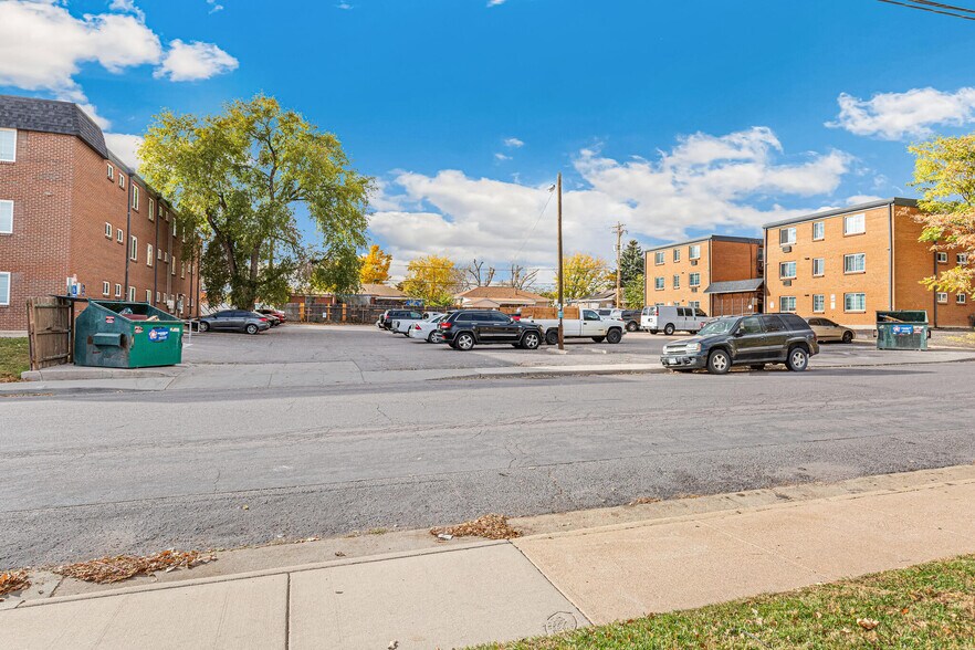 More Photos Of 7251 Samuel Dr, Denver Apartments For Sale
