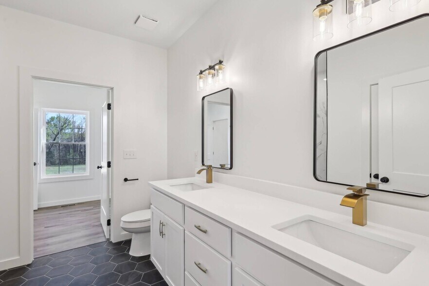 More Photos Of , Lafayette Specialty For Sale