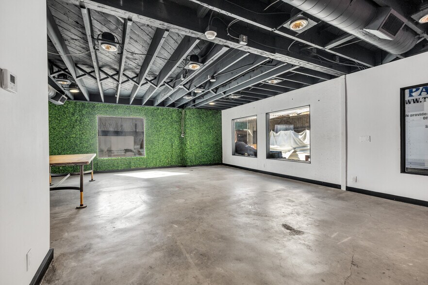 More Photos Of 5008 Venice Blvd, Los Angeles Loft Creative Space For Lease