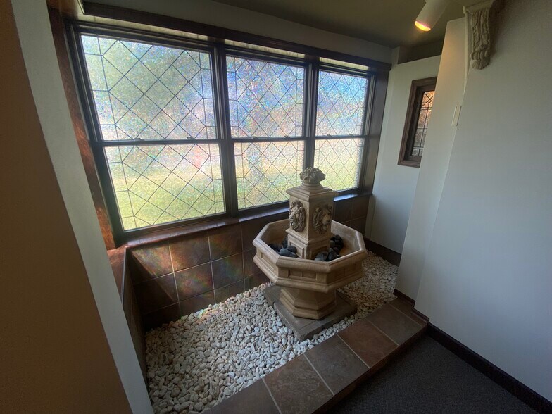 More Photos Of 912 Coolidge Rd, East Lansing Medical For Sale