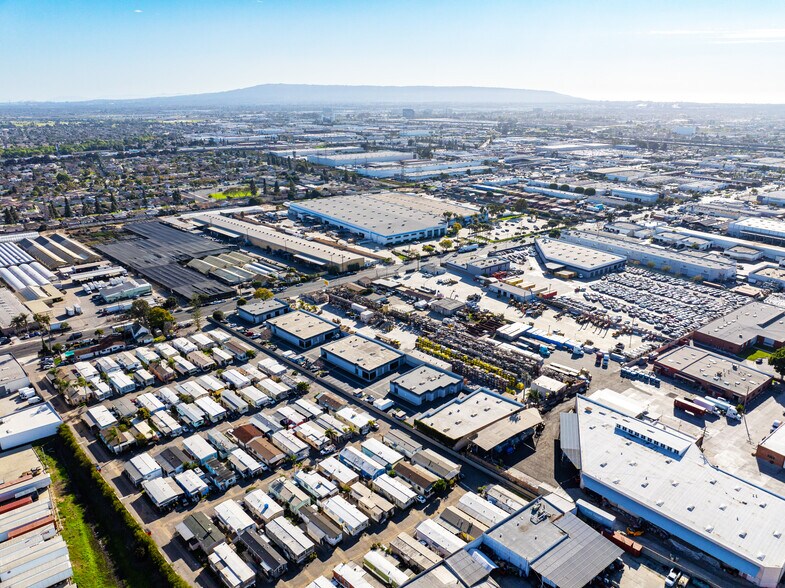 More Photos Of 401 E Gardena Blvd, Gardena Unknown For Lease