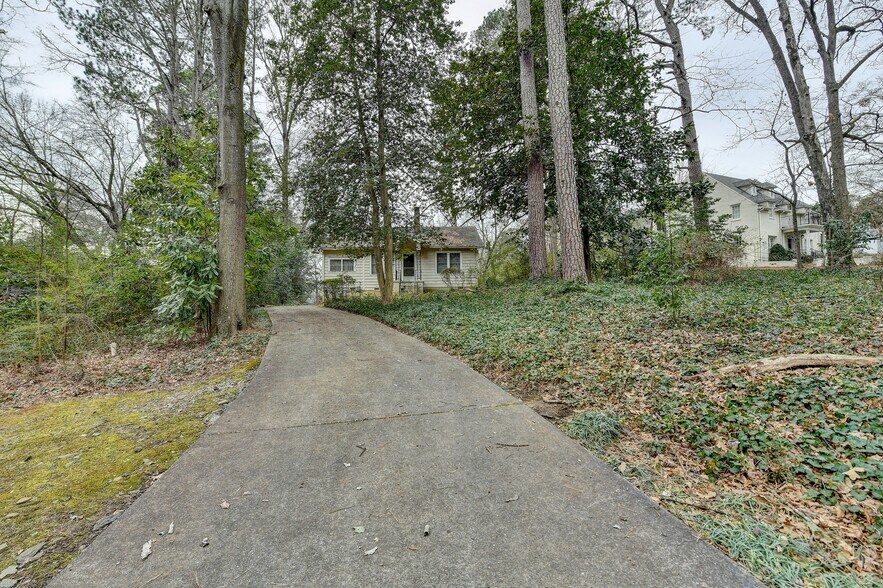 More Photos Of 3928 Wieuca Rd NE, Atlanta Land For Sale