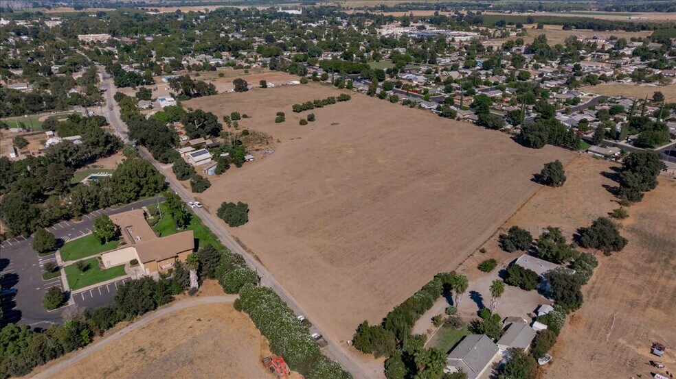 More Photos Of 1425 5th St, Colusa Land For Sale