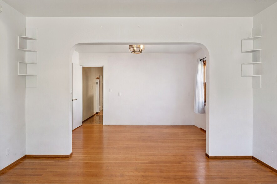 More Photos Of 1851 2nd St, San Rafael Apartments For Sale