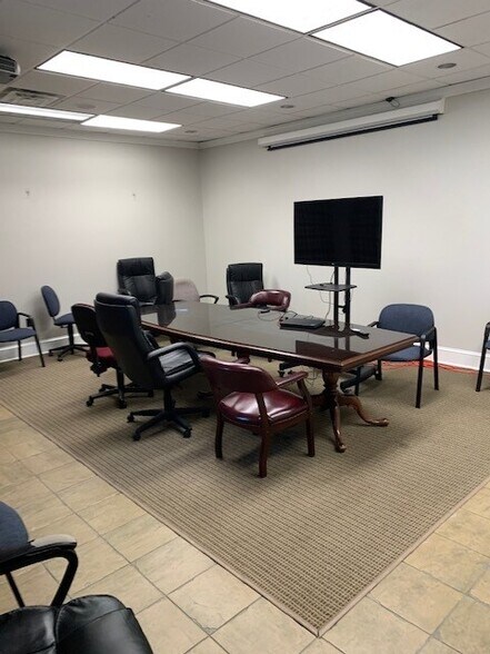 More Photos Of 5702 Mancuso Ln, Baton Rouge Medical For Lease