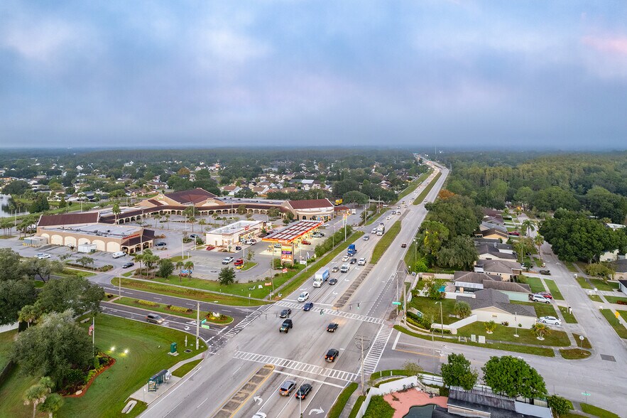 More Photos Of 4802 Gunn Hwy, Tampa Unknown For Lease