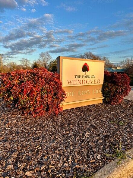 More Photos Of 1301 W Wendover Ave, Greensboro Medical For Sale